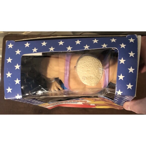Vintage IWC Sting Giant Figure Wrestling Action Figure Damaged Box Rare Find 10" - Picture 9 of 12